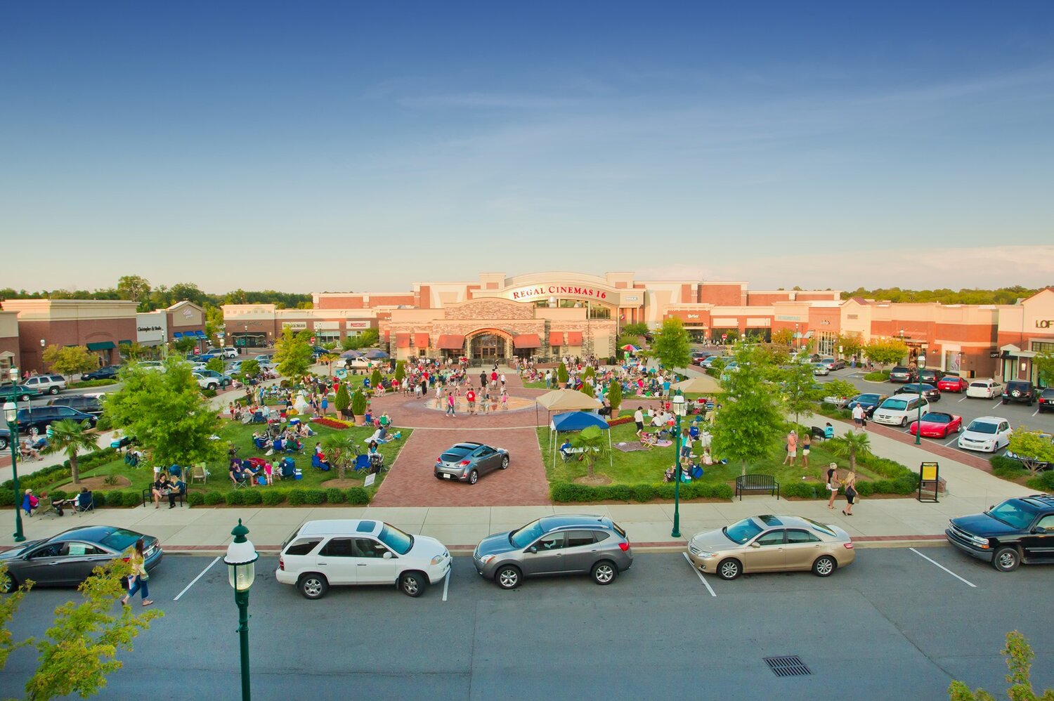 Gatherings+at+Indian+Lake+4